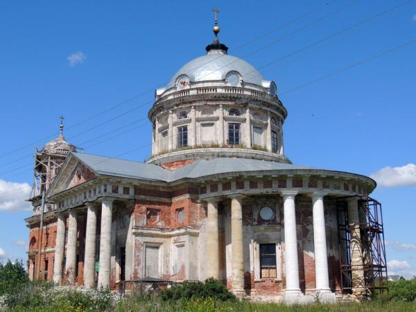 Cerkev Svetega Duha je bila posvečena v vasi Shkin